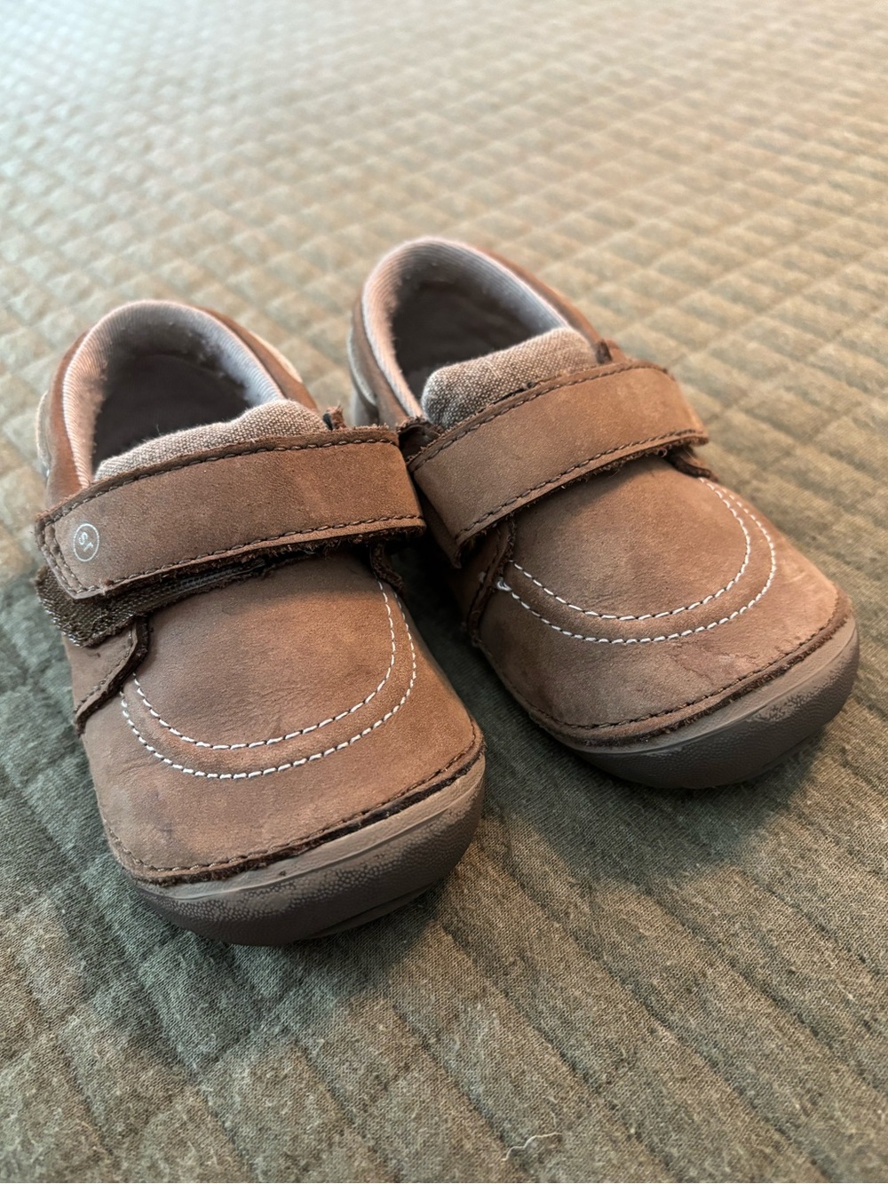 Stride Rite Wally Loafers Shoes in Brown Leather and Canvas size 6W toddler